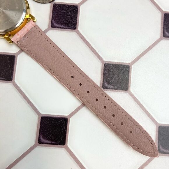 Vintage Valdawn Animated Easter Bunny Watch Rotating Easter Eggs - Picture 16 of 16